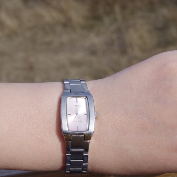 Ladies Pink & Silver Casio Watch - Picture 5 of 5